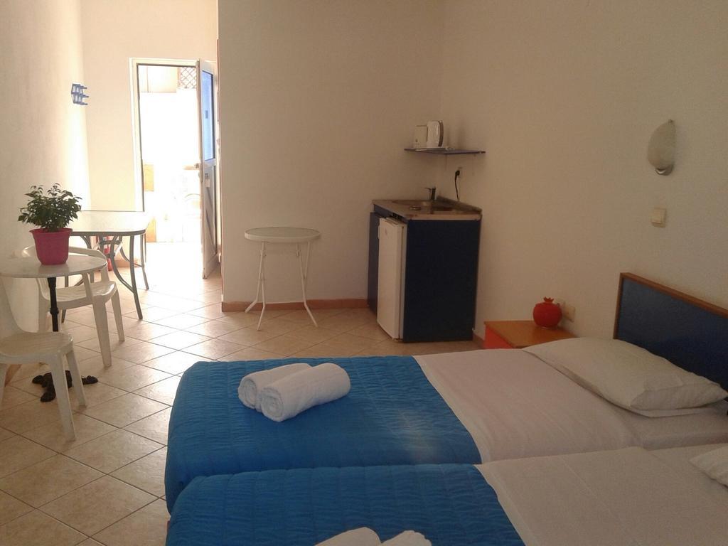 Ladikos Beach Hotel Kardamena  Exteriör bild