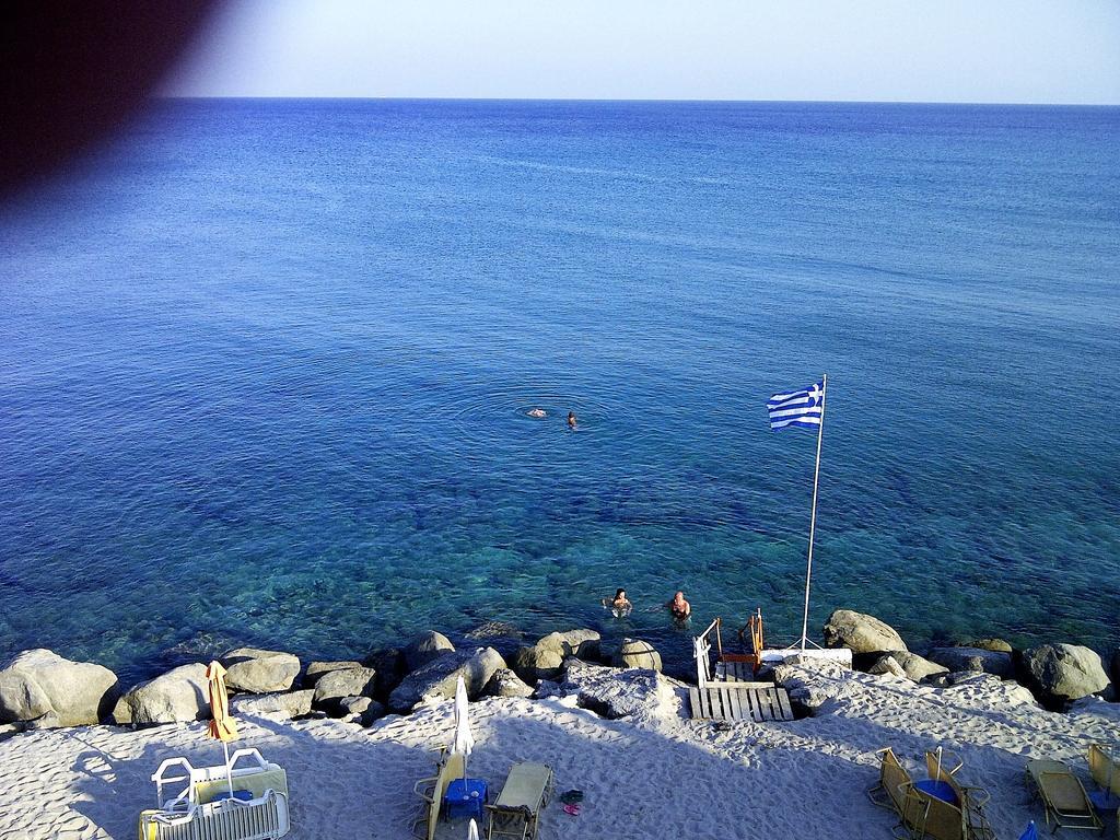 Ladikos Beach Hotel Kardamena  Exteriör bild